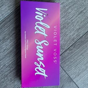 Violet Voss Violet Sunset Eyeshadow Pallete brand new wot -never been swatched